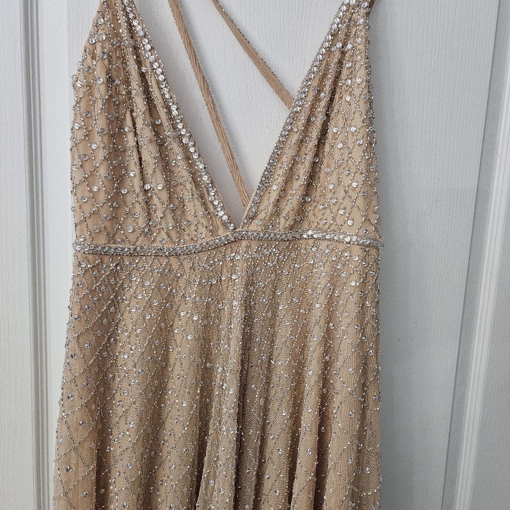 Mac Duggal 93701 Plunging V-Neck Empire Waist A-Line Dress Nude Silver Sz 10 NWT - Picture 4 of 8